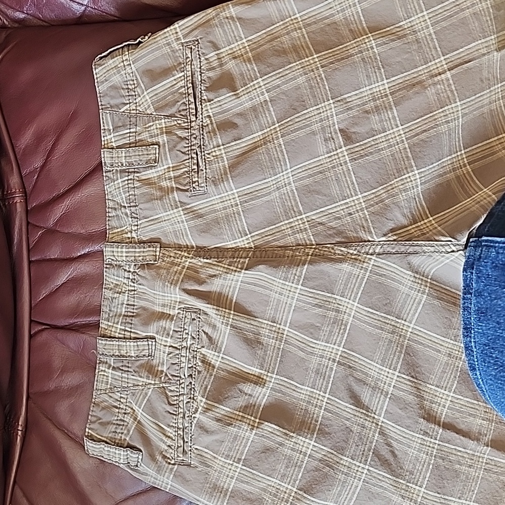 Men's, Shorts, Plaid, Green/Beige Size 32 - Picture 5 of 6